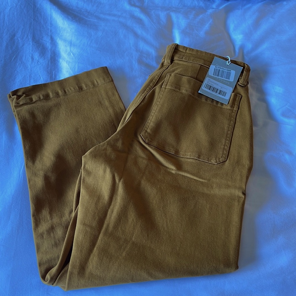 Everlane Straight Leg Crop